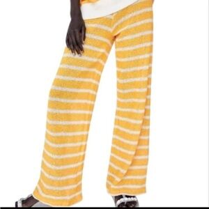 Zara Yellow Striped Knit Flare Pull Womens Wide Leg Beach Pants Size S 25x29.5